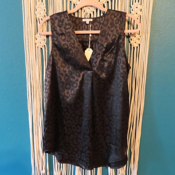 JODIFL Tops - NWT JODIFL | Black Silky Leopard Print V Neck Tank Top